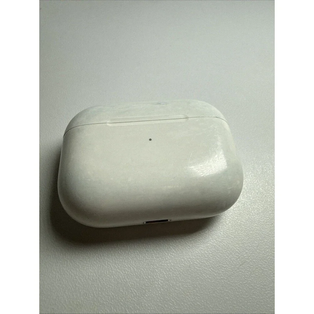 Apple AirPods Pro 1st Gen Replacement Charging Case  Genuine A2190